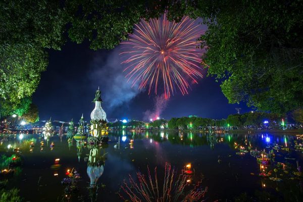 ประเพณีลอยกระทงจังหวัดชัยภูมิ ประเพณีลอยกระทงจังหวัดชัยภูมิ
